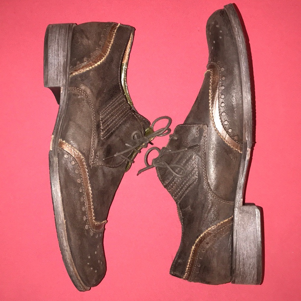 Soho Lab Brown suede/leather Wing Tips